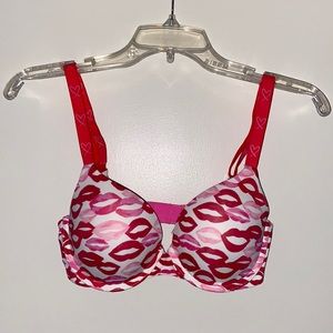 Victorias Secret valentine lips/ kisses- wire, push up, lingerie, bra, sexy- 34C